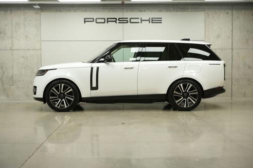 Ostuni Pearl White 2023 Land Rover Range Rover P440e SE