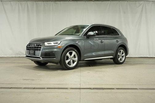 2020 Audi Q5 40 Premium Plus