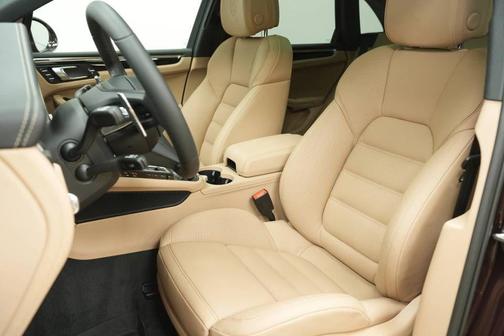 Copper 2026 Porsche Macan S
