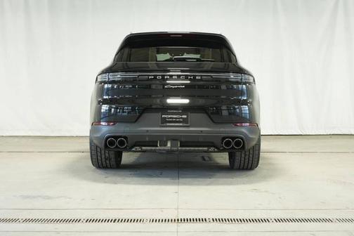 2026 Porsche Cayenne Base