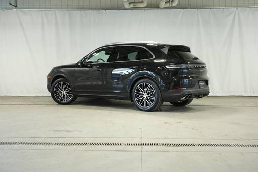 2026 Porsche Cayenne Base