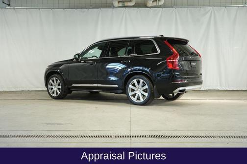 2019 Volvo XC90 T6 Inscription