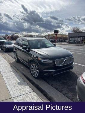2019 Volvo XC90 T6 Inscription
