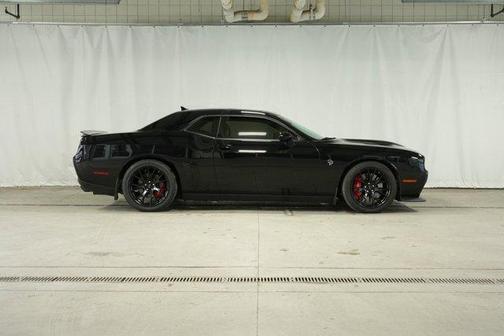 2016 Dodge Challenger SRT Hellcat
