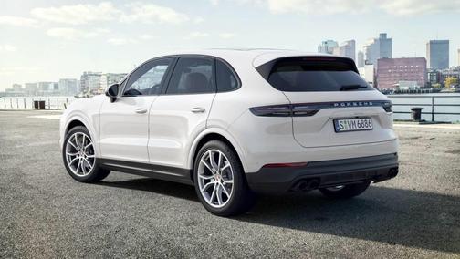 2023 Porsche Cayenne 