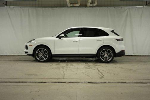 2023 Porsche Cayenne 