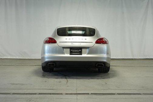 2012 Porsche Panamera 4