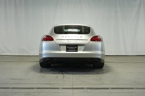 2012 Porsche Panamera 4