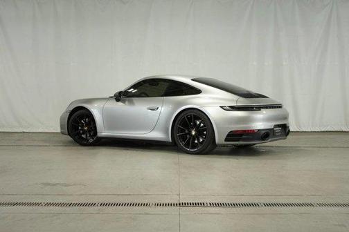 2023 Porsche 911 Carrera T
