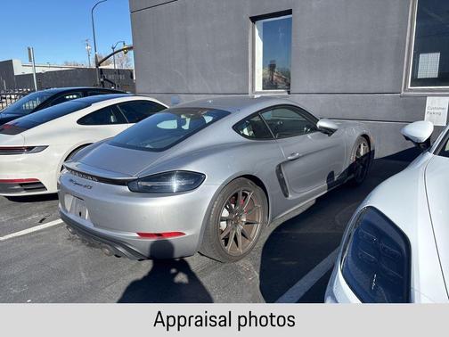 2021 Porsche 718 Cayman GTS 4.0