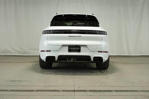 2026 Porsche Cayenne GTS