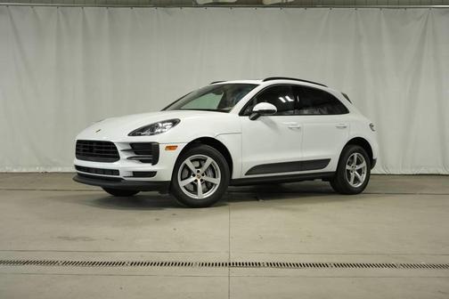 2021 Porsche Macan Base
