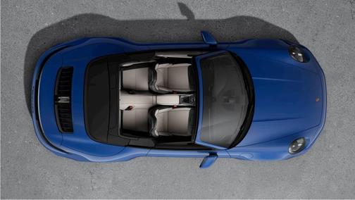 2026 Porsche 911 Carrera 4 GTS