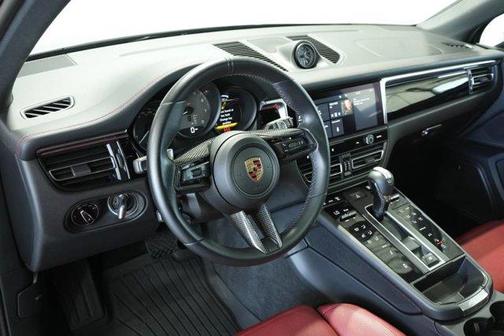 2024 Porsche Macan S