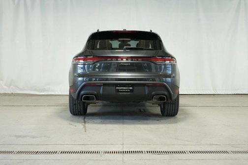 2023 Porsche Macan 
