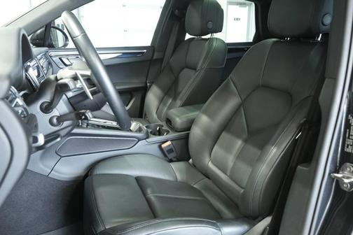 2024 Porsche Macan 