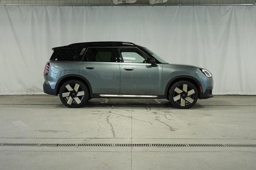 2025 MINI Countryman S