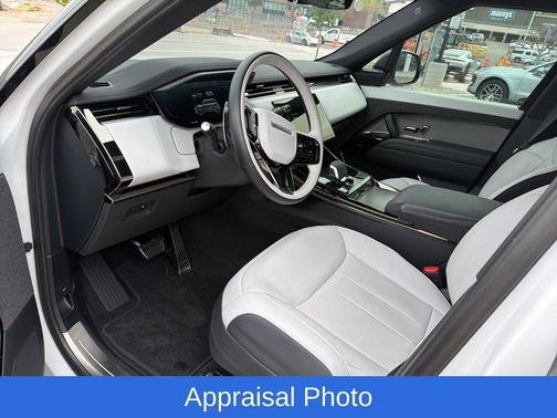 2025 Land Rover Range Rover Sport P460 Dynamic SE