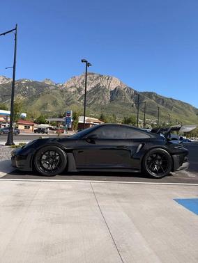 Dark Olive Metallic 2025 Porsche 911 GT3 RS