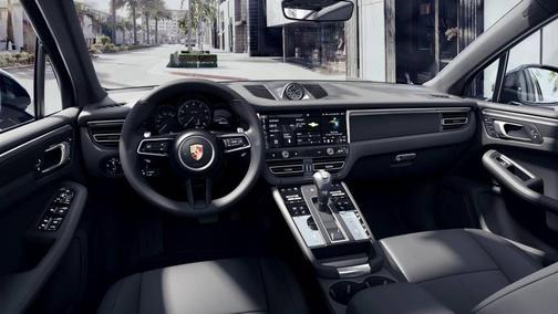 2025 Porsche Macan Base