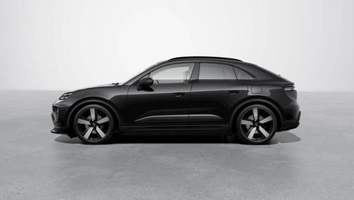 2026 Porsche Macan 4