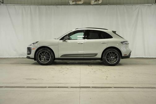2026 Porsche Macan T