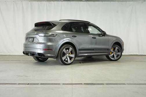 2020 Porsche Cayenne Turbo S