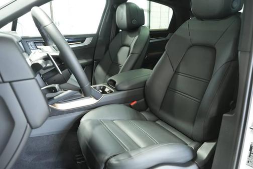 2026 Porsche Cayenne AWD