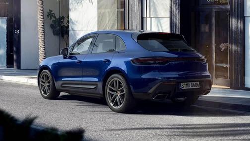 2022 Porsche Macan Base