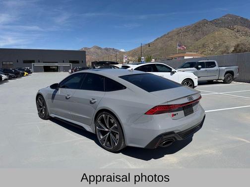 Nardo Gray 2023 Audi RS 7 4.0T quattro