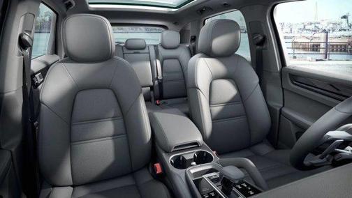2022 Porsche Cayenne S