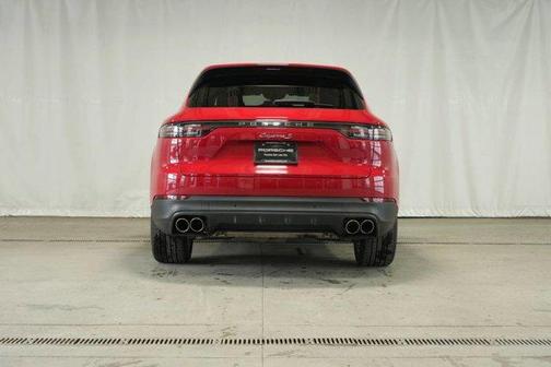 2022 Porsche Cayenne S
