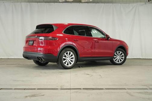 2022 Porsche Cayenne S