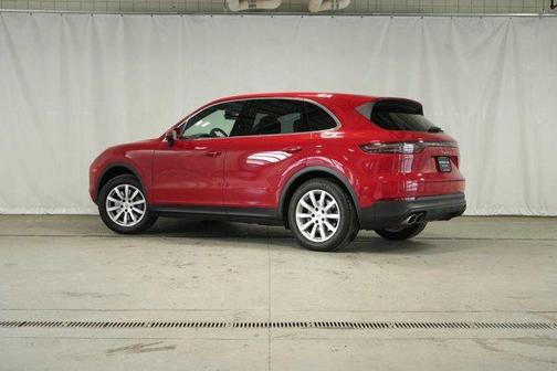 2022 Porsche Cayenne S