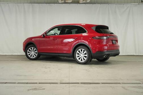 2022 Porsche Cayenne S