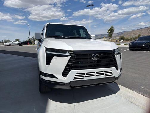 Eminent White Pearl 2026 Lexus GX 550 550 PREMIUM+
