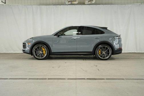 2022 Porsche Cayenne Turbo GT