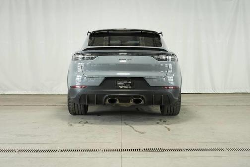 2022 Porsche Cayenne Turbo GT
