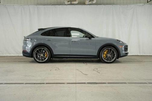 2022 Porsche Cayenne Turbo GT