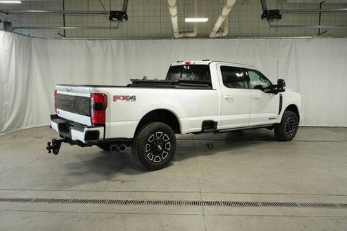2025 Ford F-350 Platinum