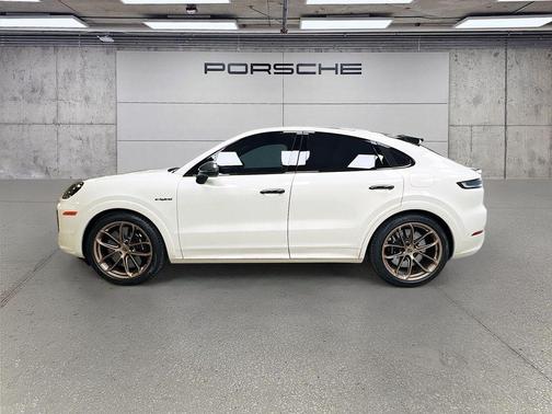 Gray Metallic 2026 Porsche Cayenne Turbo