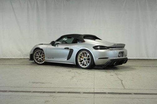 2024 Porsche 718 Spyder RS