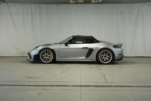 2024 Porsche 718 Spyder RS