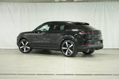 2024 Porsche Cayenne AWD