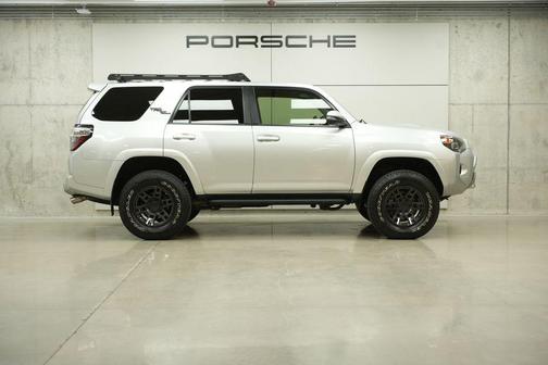Classic Silver Metallic 2021 Toyota 4Runner TRD Off Road Premium