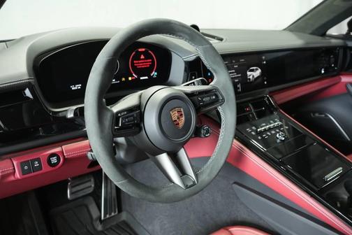 2025 Porsche Panamera GTS