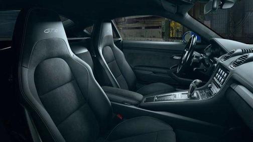 2022 Porsche 718 Cayman GT4