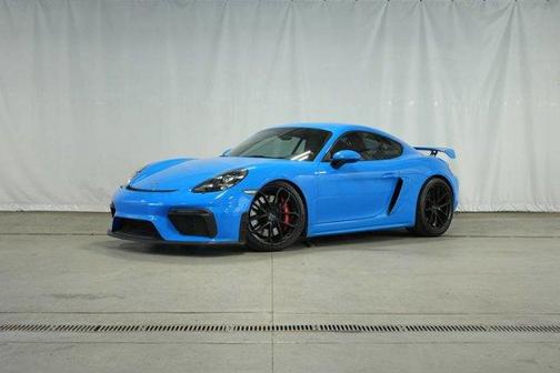 2022 Porsche 718 Cayman GT4