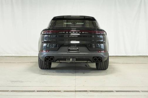 2026 Porsche Cayenne AWD