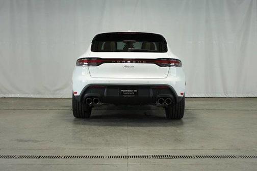 2025 Porsche Macan 